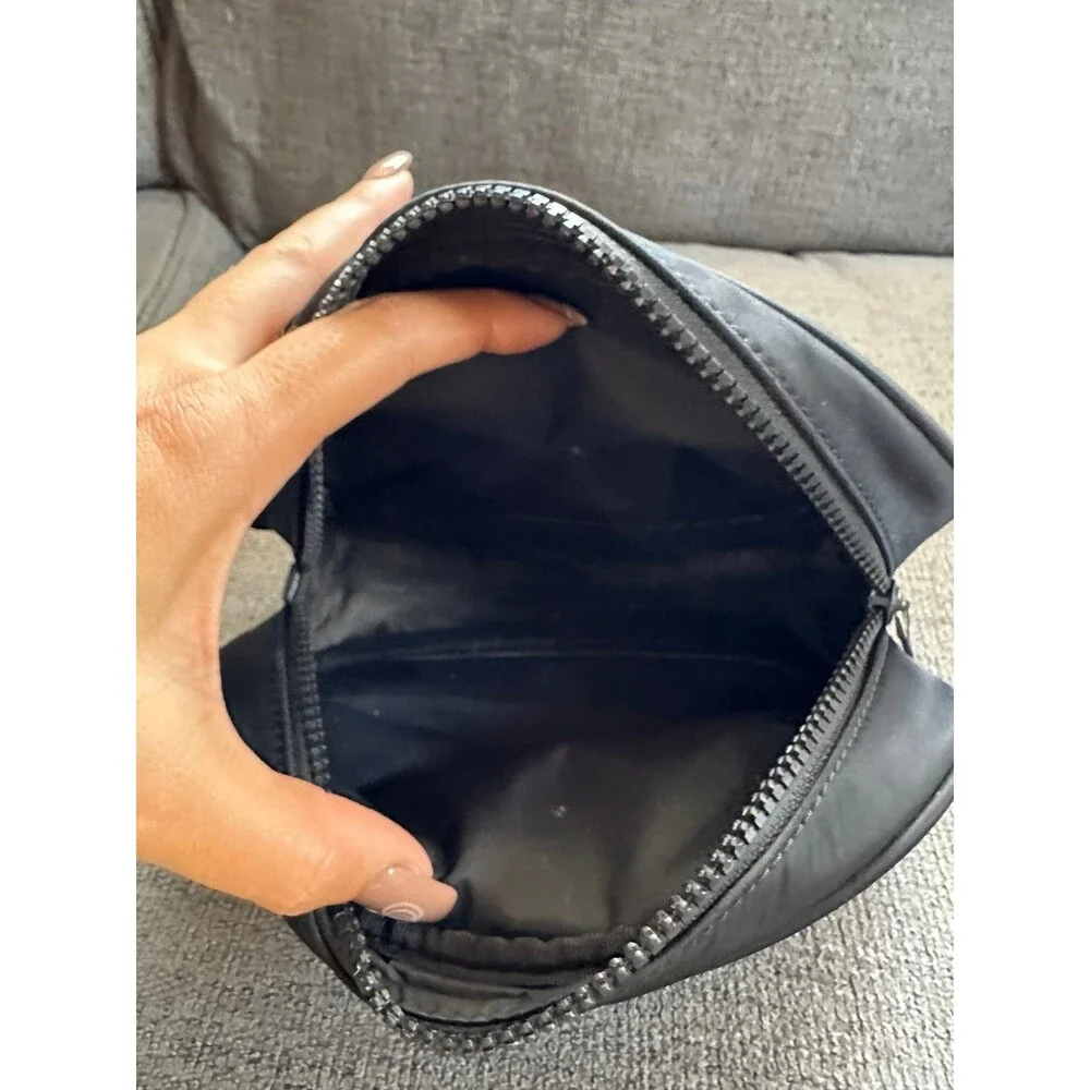 Kate Spade S362 Jae Black Nylon Medium Dome Cosmetic Zipper Bag Pouch
